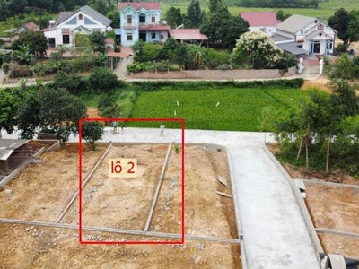 Bán đất thôn lương đình, xã trung giã, tp hà nội. thửa đất vuông đẹp, mặt tiền rộng 1