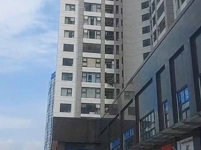 Bán căn chân đế chung cư lacasta t1   kinh doanh đỉnh, sổ đỏ lâu dài. 0