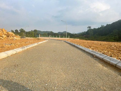 Các Sếp mua đất xây Villas nghỉ dưỡng ,thì ko thể bỏ qua e này ,không khí trong lành Vị trí kết nố 0