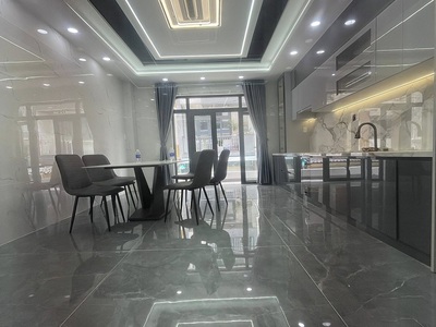 Chỉ hơn 6 tỷ, có ngay nhà HXH Bình Thành, BHHB, Bình Tân, 60m2, 5 tầng, mới cong 2