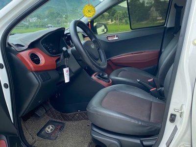 Chào bán i10 sedan 2019 đăng kí 2020 odo hơn 6v km 1