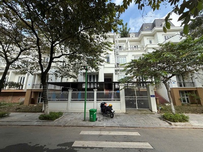 Biệt thự nhà vườn 3 mặt thoáng view công viên kđt lideco 2