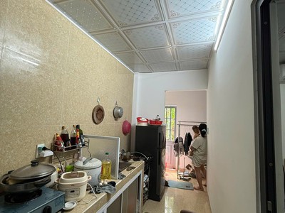 Nhà gác lững đường phùng hưng - trục đường 10,5m kinh doanh thông biển 2