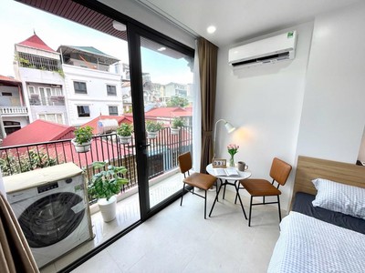 Tòa nhà 10 phòng khép kín mỹ đình, doanh thu 40tr/tháng 1