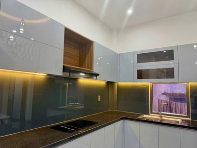 Nhà gác lửng kiệt 3 m tôn đản - lô góc, thoáng mát 0