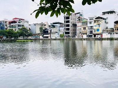 Siêu phẩm mặt hồ bồ đề, 100m x 7 tầng, mặt tiền 5.8m, thang máy, gara, kinh doanh, full nội thất 0