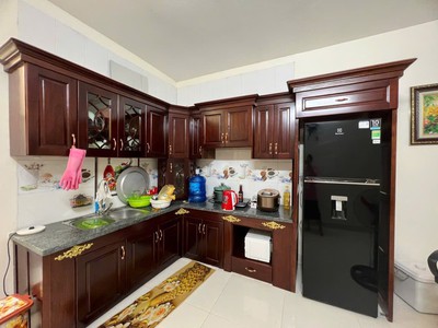 Chính chủ bán nhà 3 tầng lệch - ngõ oto đường Nguyễn văn Cừm trung tâm Thành Phố 3