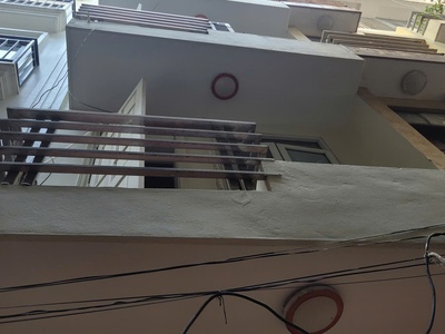 Cho thuê nhà ngõ 18 định công thượng, 30m  x 5 tầng,  11 triệu/tháng 0