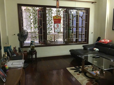 Cho thuê nhà nguyên căn ngõ 2 nguyễn viết xuân, 50m  x 5 tầng, 4pn, 18 triệu 2