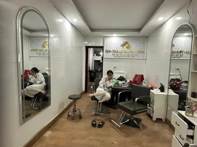 Bán nhà văn hương 33m2. 3 tầng. mặt tiền 3m. giá 7.65 tỷ đống đa hà nội 0