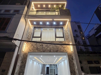 Bán nhà khu quân đội 918   46m , xây mới 7 tầng, thang máy hiện đại, full nội thất cao cấp 0