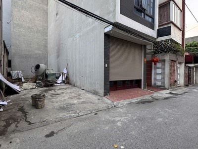 Bán đất giang biên long biên   45,3m  vuông như cục gạch, đường ô bàn cờ, ô tô tránh nhau 2