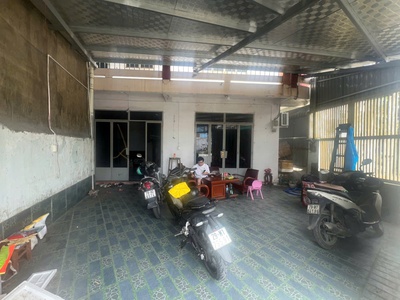 Căn nhà mặt tiền đường 2/4 vừa ở vừa kinh doanh gần chợ vĩnh hải 3