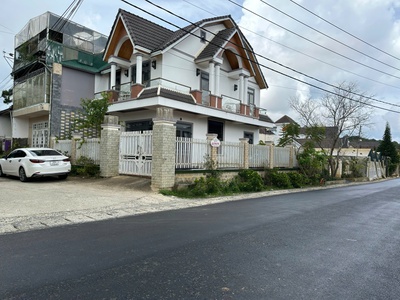 Cho thuê villa sân vườn ngô tất tố p.8 đà lạt - 23tr 0