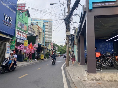 Nhà mặt tiền chương dương, ngay ngã 4 thủ đức. dt 8x27. đang cho thuê 60tr/tháng 2