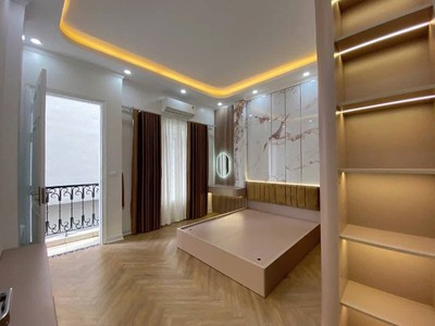 Chính chủ cần bán căn nhà khu phân lô 26 Đỗ Quang , Trần Duy Hưng , Cầu Giấy , DT 60 M2 GIÁ  33 TỶ 0