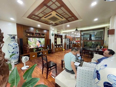 Chính chủ cần bán căn nhà khu phân lô 26 Đỗ Quang , Trần Duy Hưng , Cầu Giấy , DT 60 M2 GIÁ  33 TỶ 8