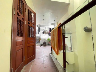 Chính chủ cần bán căn nhà khu phân lô 26 Đỗ Quang , Trần Duy Hưng , Cầu Giấy , DT 60 M2 GIÁ  33 TỶ 9