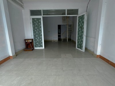 Cho thuê nhà 1 trệt 1 lầu gần chợ Phường 6,TP Bến Tre cũ 0