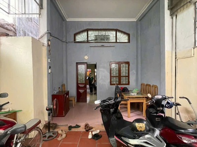 Nhà 2 tầng gần phố, sân cổng riêng   74m  Tản Viên, Thượng Lý, Hồng Bàng, Hải Phòng   3 tỷ 2