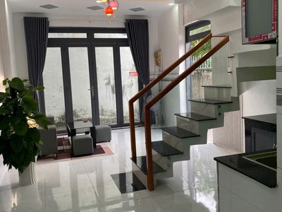 Nhà mới 1 lầu rất đẹp chỉ 1 tỷ 380 triệu và diện tích rộng 4mx8m 2
