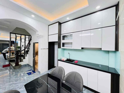Bán nhà phố trần đại nghĩa full nội thất cạnh kinh tế quốc dân  30m ra phố 9tỷ 1