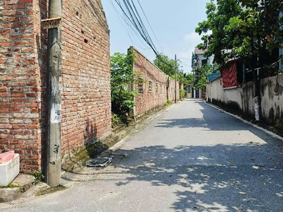 Đất đẹp mt 4.85 m, vuông vắn - giá tốt khu giang biên - việt hưng, long biên, đường oto 0
