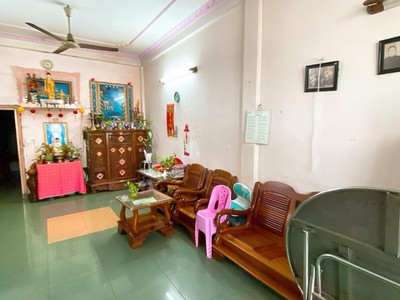 Bán nhà 4 lầu mặt tiền chợ nhị thiên đường 0