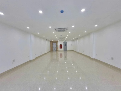 Bán tòa văn phòng 9 tầng mặt phố hoàng văn thái 100m2, mt 6m, giá 58 tỷ có tl 1