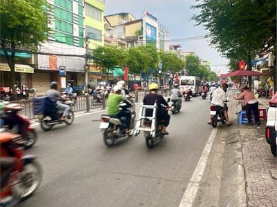 Bán nhà mặt tiền kinh doanh tùng thiện vương 0
