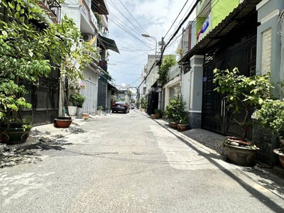 Hàng hiếm gò vấp nhà 3 tầng 75m2 hxt ngang to 5m gần mặt tiền lê đức thọ chỉ 8.6 tỷ. 1