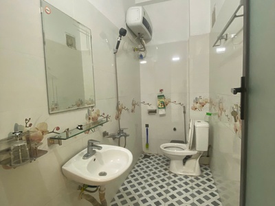 Cho thuê nhà nguyên căn Văn Cao, Hải Phòng 2