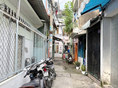 Bán 2 tầng vị trí đẹp hẻm 314 âu dương lân  p. chánh hưng. giá 3,55 tỷ bớt lộc 4
