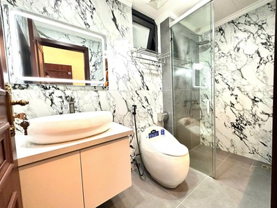 Nhà đẹp chính chủ - giá tốt - vị trí đẹp tại phường ngọc khánh, ba đình, tphn 4
