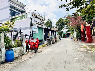 Bán 219m  đất đông hòa,shr đường 2 xe hơi,gần nhà thi đấu dĩ an 2