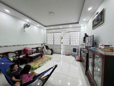 Hàng hiếm gò vấp nhà 3 tầng 75m2 hxt ngang to 5m gần mặt tiền lê đức thọ chỉ 8.6 tỷ. 4
