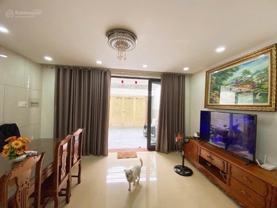 Siêu phẩm ngay trung tâm phú nhuận   nhà đẹp nguyễn công hoan, phường 7 - giá đẹp 4tỷ550/53m2 2