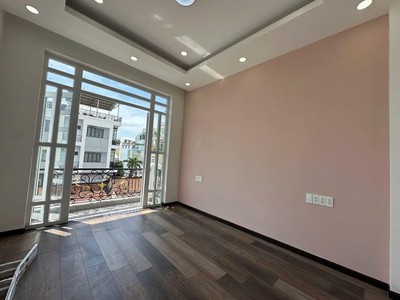 Bán nhà hẻm xe hơi lê quang định, gần phạm văn đồng, ct plaza, nhà đẹp ở ngay, 6.7 tỷ tl 4