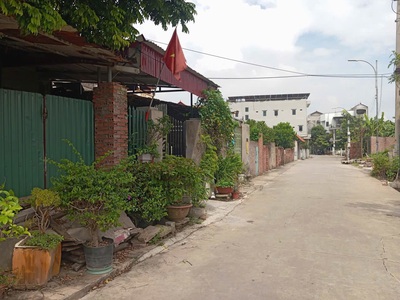 Bán đất xuân lâm, thuận thành. 52m2   2,3 tỷ. ô tô thông, vào đất. 2