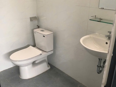 Chính chủ cần cho thuê nhà kho ngay sát chợ đầu mối nông sản thủ đức. 2
