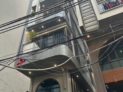 Bán gấp nhà 8 tầng miếu đầm   vỉa hè kinh doanh   ô tô đỗ cửa   lô góc   thang máy   full tiện nghi 0