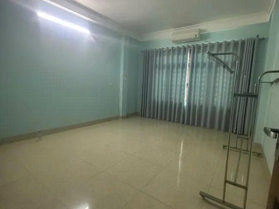 Siêu hot - căn lk kiến hưng - hà đông 50m x 5 tầng , mt 4m  p.lô vỉa hè-oto tránh, giá sốc chỉ 13 2
