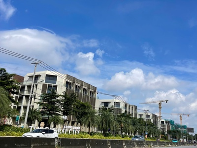 Nhà 3 tầng, 1 xẹt gần đỗ xuân hợp, phước long b  q9 cũ  ngang 5m, đất gần 100m nhỉnh 7 tỷ 1