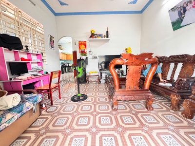 Bán nhà đông hòa 92m ,shr đường 2 xe hơi,cách bigc go dĩ an 800m 0