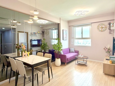 Căn 56m2  2pn1wc  Imperial Place full nội thất, sổ hồng sẵn 0