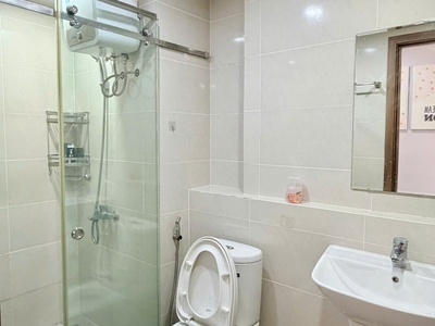 Căn 56m2  2pn1wc  Imperial Place full nội thất, sổ hồng sẵn 7