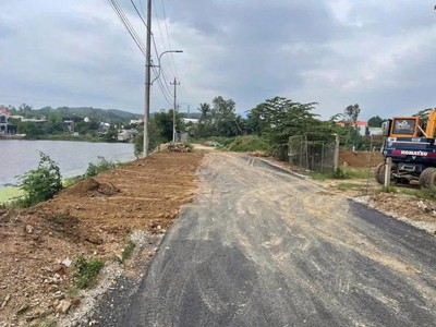 Dãy Phân Lô  VIEW HỒ CỰC ĐẸP -Đường Phùng Quán, phường Thanh Thủy, tp Huế 1