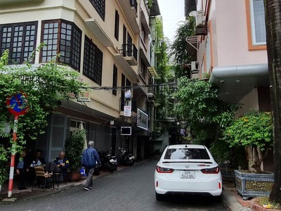 Vị Trí Đẹp Xây Tòa Kim Mã 90M2 MT 6.2M 33 Tỷ Vỉa Hè ÔTÔ Tránh Thông 0