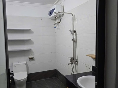 Cho thuê nhà mặt phố Nguyễn Đức Cảnh, Bắc Ninh 3