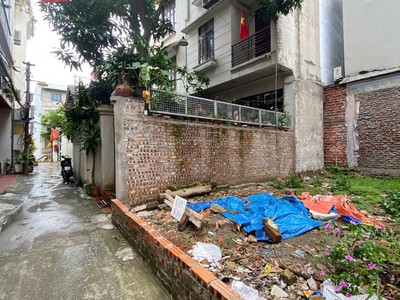 344.18.6 ngọc thụy. 36 đất 4 8.6 tỷ 0